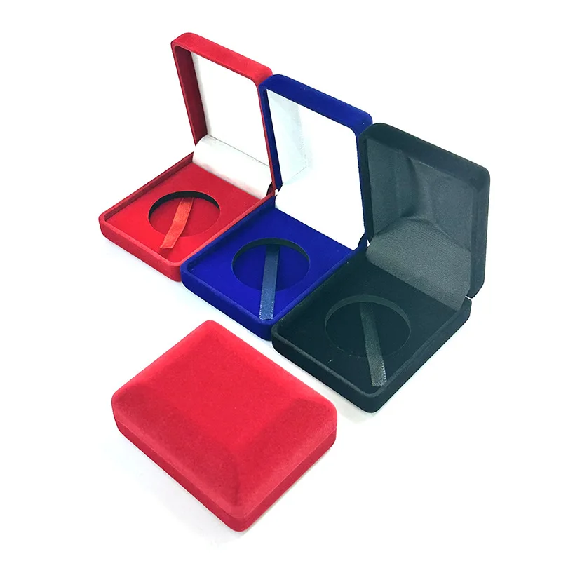 Luxury Red Velvet Rectangle Necklace Box Square Pattern Flocking Jewelry Pendant Packaging
