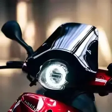 Best Selling Windshield with Bracket for Piaggio Zip New Condition Motorcycle Accessories Spare Part From China Factory