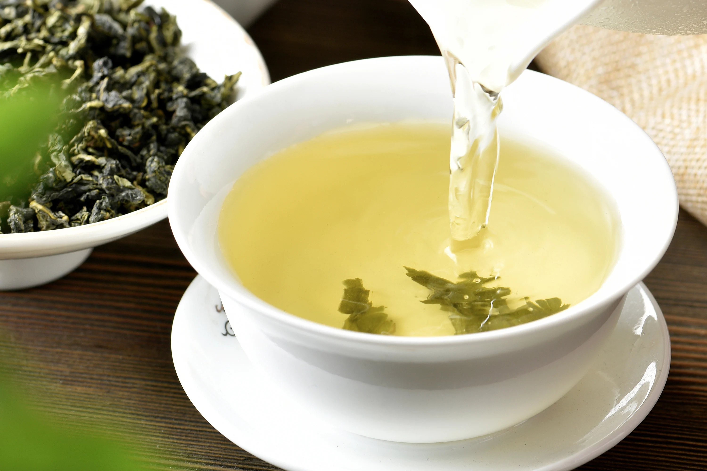 oolong tea.jpg