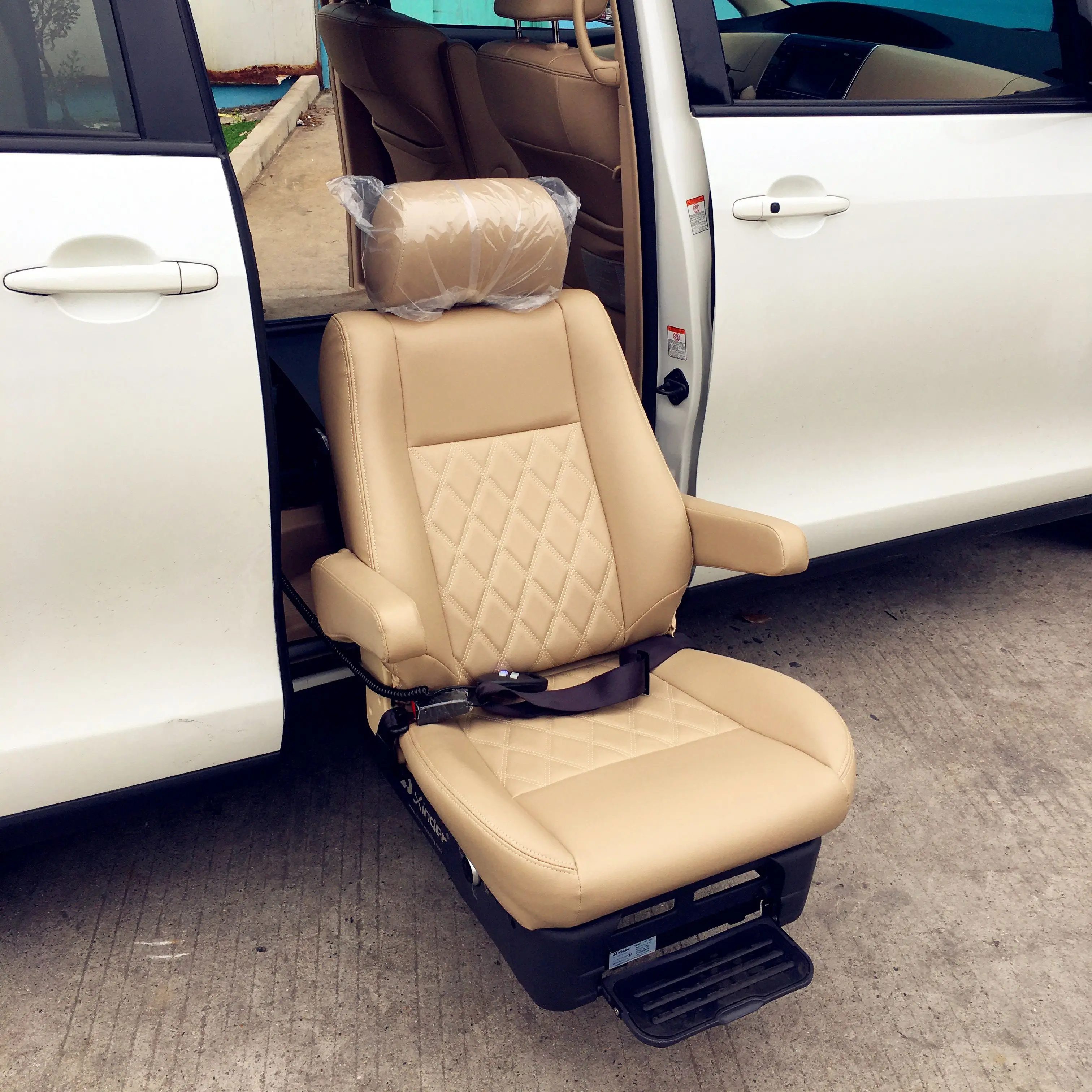 CE Certification Leather Adjustable MPV SUV Van Swivel Lifting Car Seat For  Disabled Handicapped Wheelchair Users Elderly - Buy CE Certification  Leather Adjustable MPV SUV Van Swivel Lifting Car Seat For Disabled