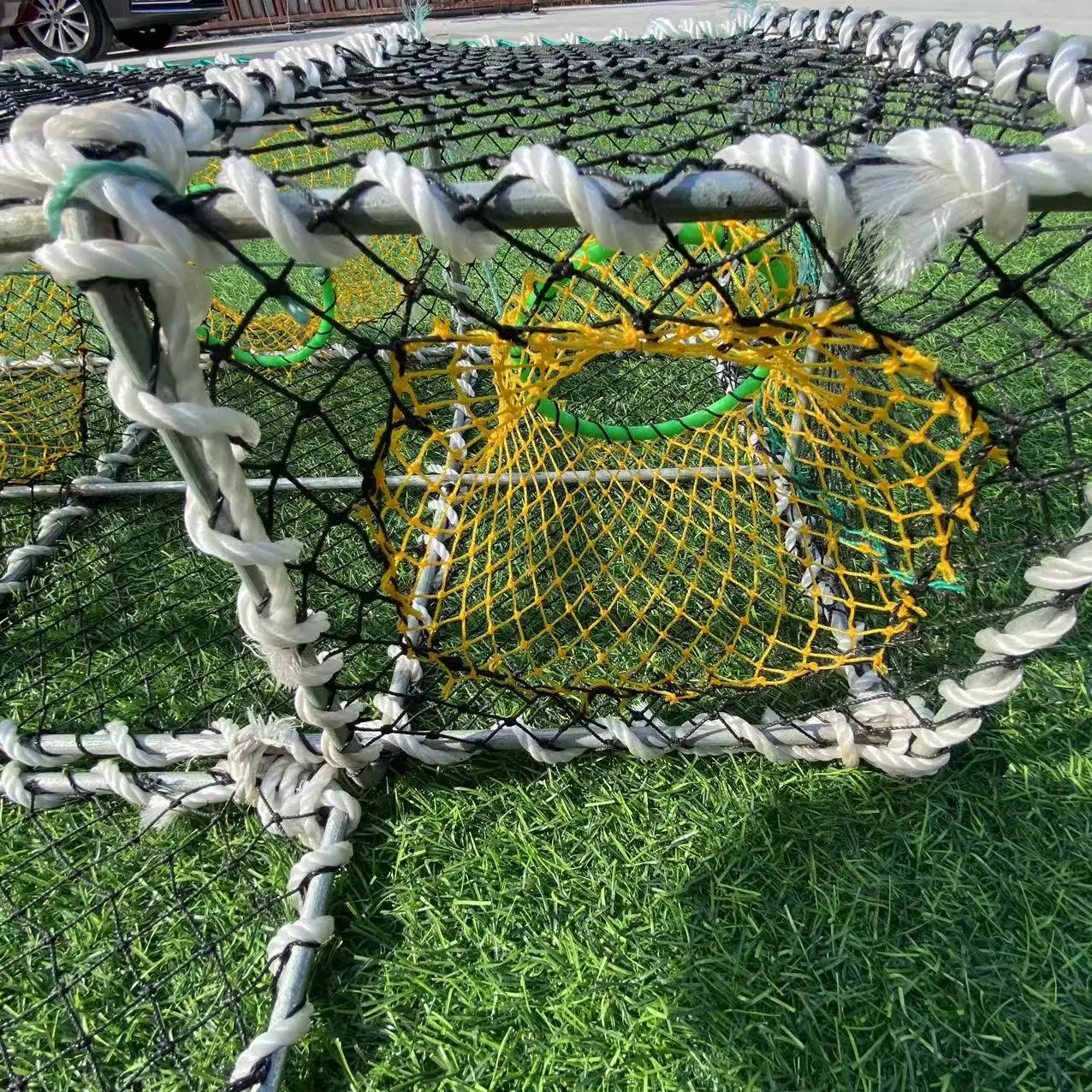 HDPE Aquaculture Trap Cage Square Ocean Crab Pot Plastic Fish Bait Net Metal Coating Frame Shrimp Fishing Lobster Fishers Ocean