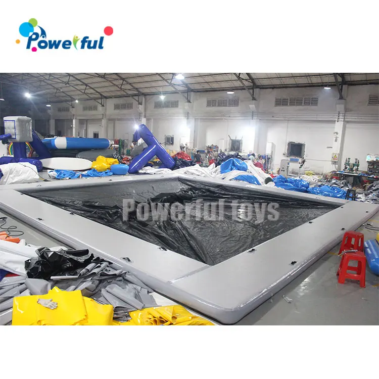 Inflatable yacht pool 3