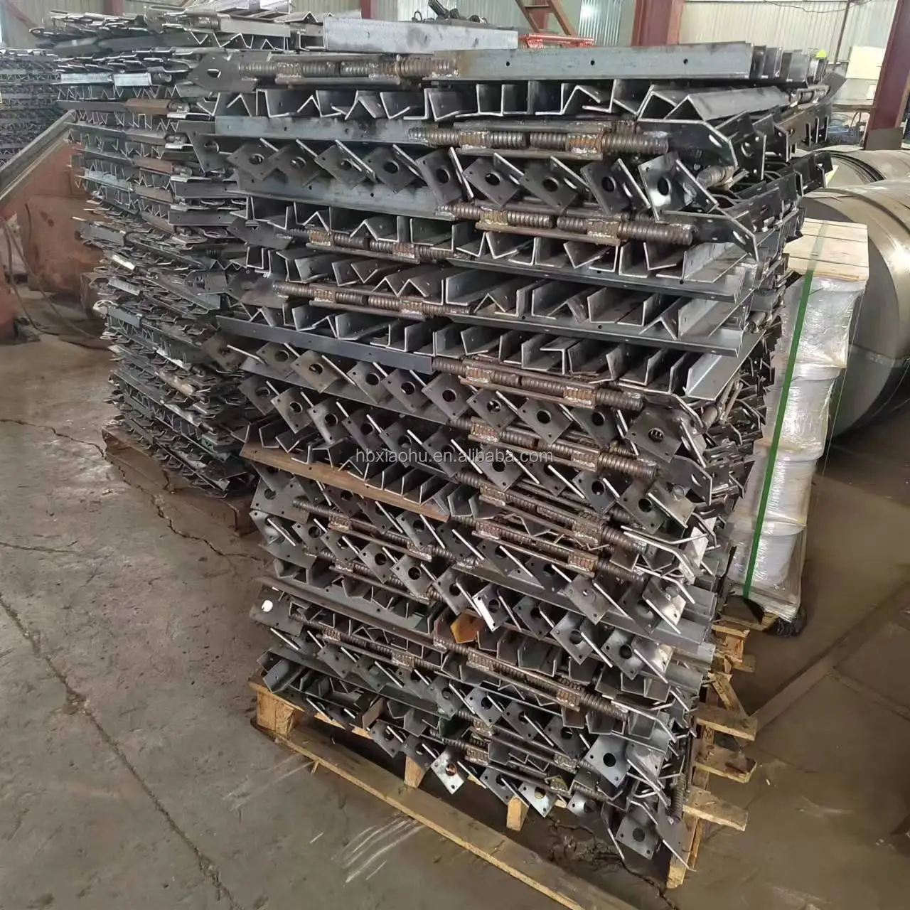 Heavy Duty Concrete Formwork Wall Bracing Turnbuckle Form Aligner For