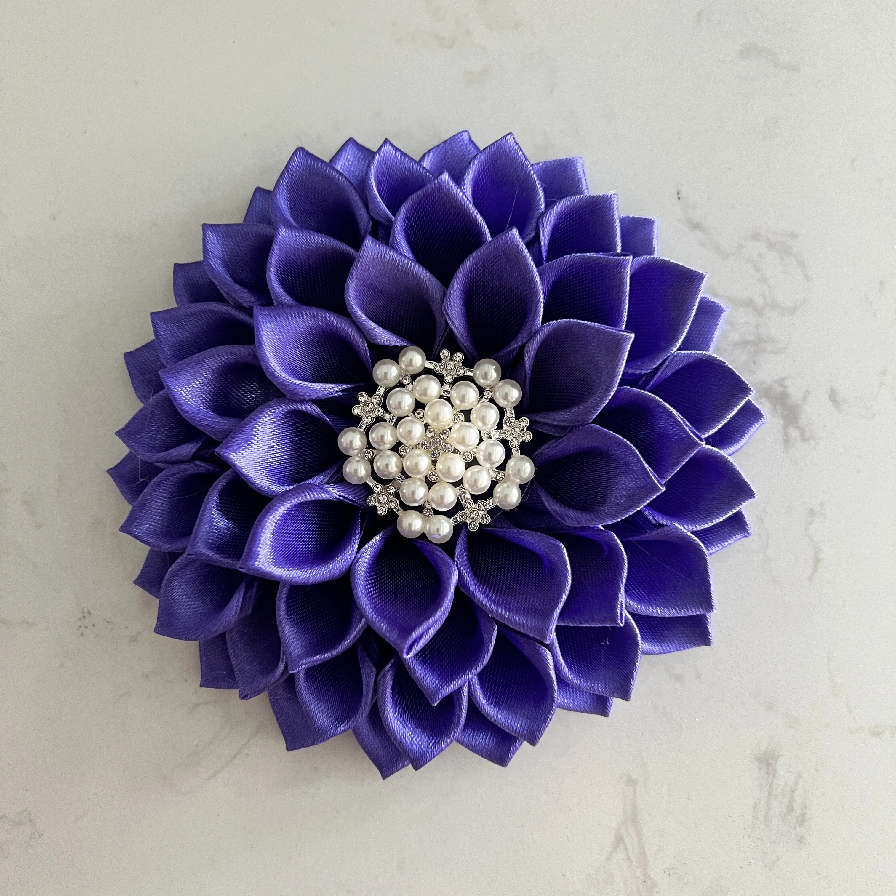 アクセサリー TOGA flower brooch アクセサリー TOGA flower brooch Light Blue Brooch with