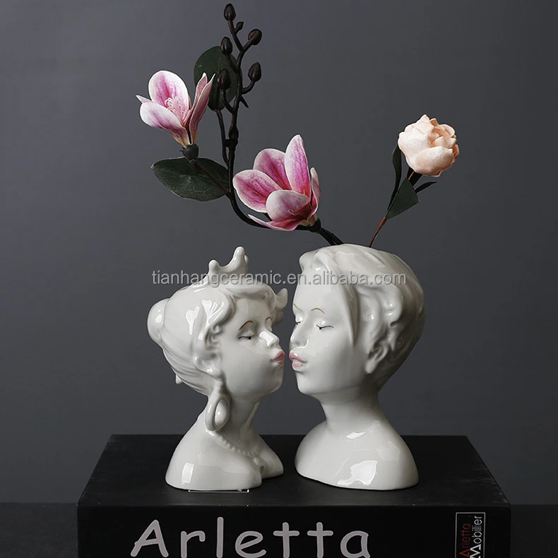 Nordic style porcelain Couples body Statue Ceramic Flower Vase for wedding Gifts Home Office Decor.jpg