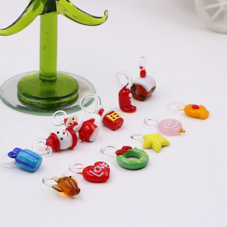 Hand Blown Glass Christmas Tree With Removable Ornament