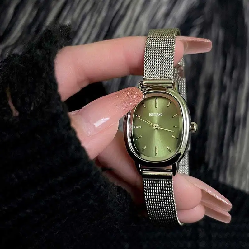 Fashion Small Oval Women Watches Waterproof Woman Watch Joint Female Clock
