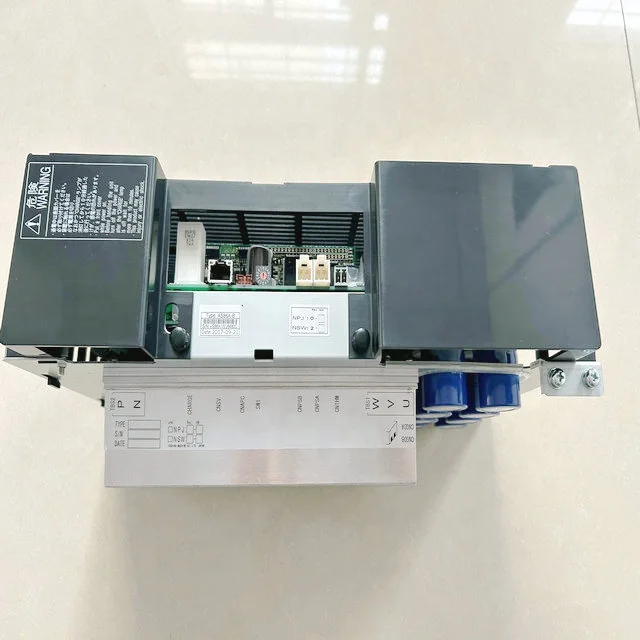 5Y296 TOSHIBA AR86A Servo Amplifier 動作保証 5Y296 TOSHIBA AR86A