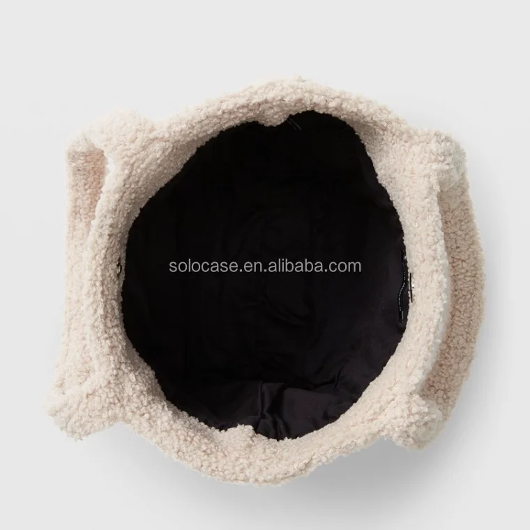 Teddy Pouch Women's Personalized Tote Bag