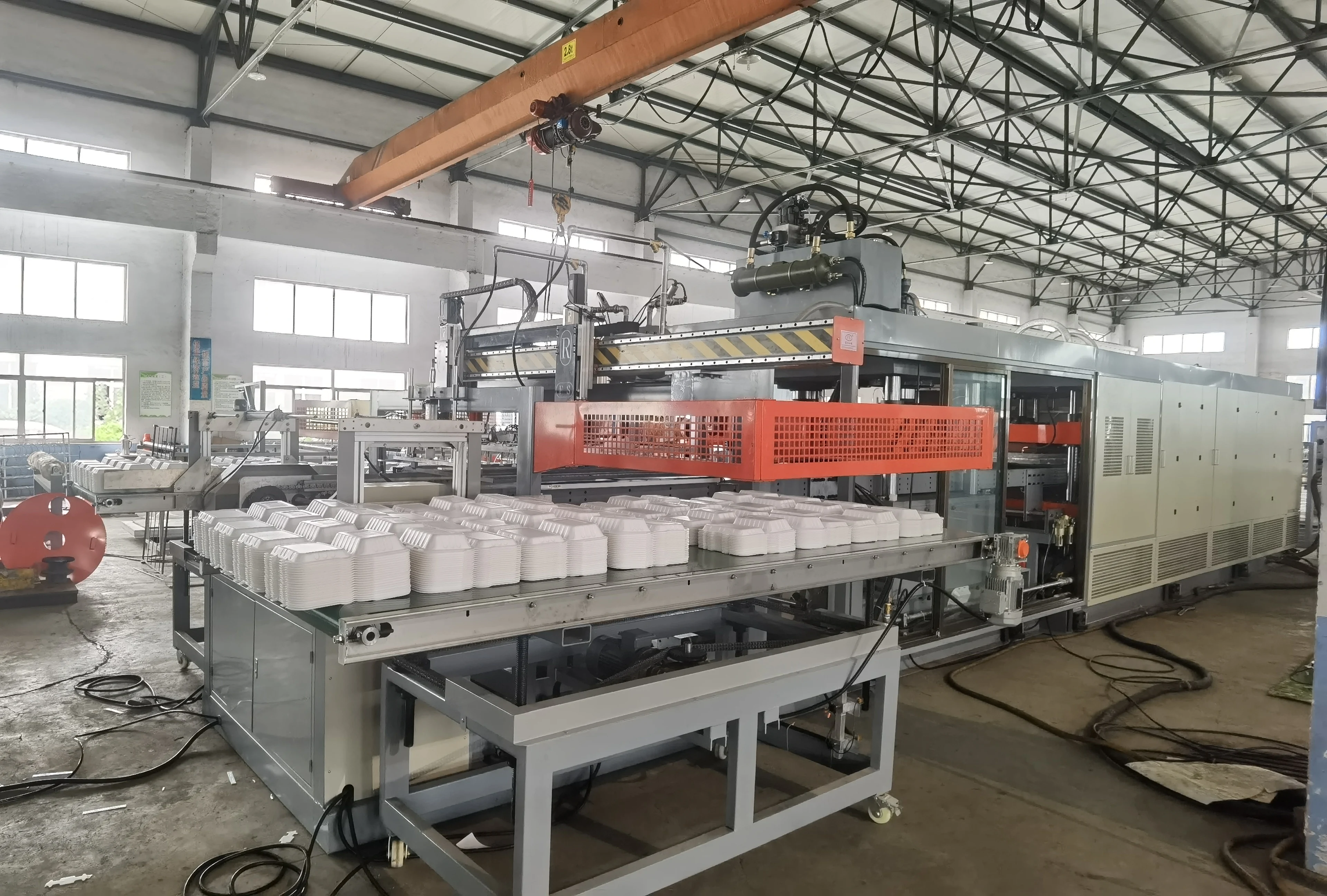 Полностью автоматический интеллектуальный и высокоскоростной обновите производственную линию контейнеров для