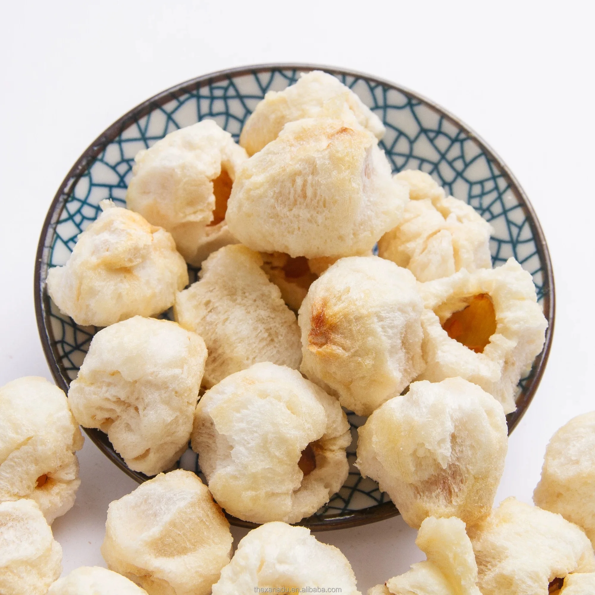 Freeze Dried Lychee Pieces Without Seeds Organic Crispy Litchi Fruit for Juice/Bakery/Snacks/Powder Wholesale 0 Sugar 0 Fat