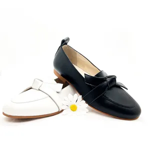 Hard-wearing High-end Leather Shoes Classic Leisure Women Loafers Flats Shoes