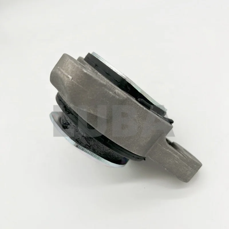 Transmission Mount 670003631 670035767 670106865 For Maserati 
