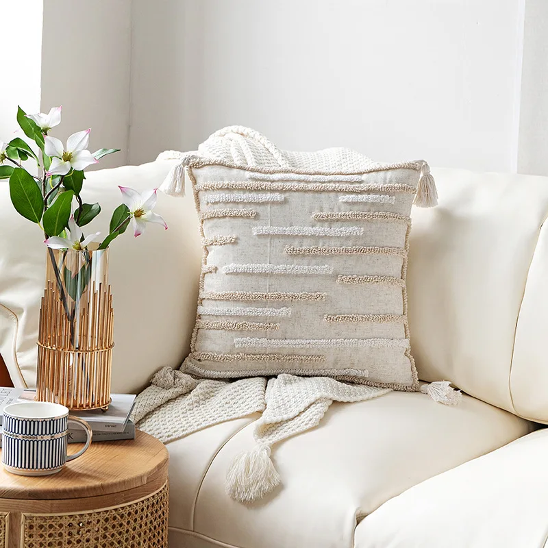 Scandinavian Moroccan Style Tufted Embroidery Sofa Cushions Decorative Fringe Embroidery Pillow Covers