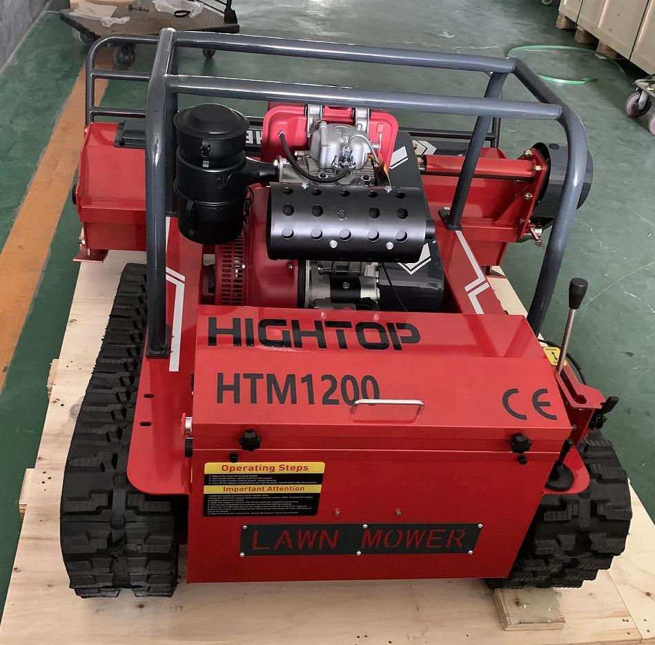 15馬力 ディーゼルエンジン搭載 小型ロボット草刈機 ハンマーモア 切断
