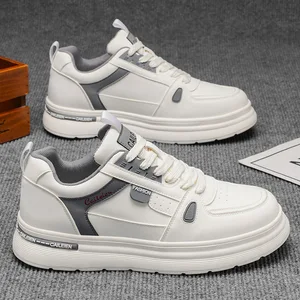 Men's New Breathable White Trendy Versatile Thick Soled Lightweight Sports and Leisure Board Shoes Trendy Shoes