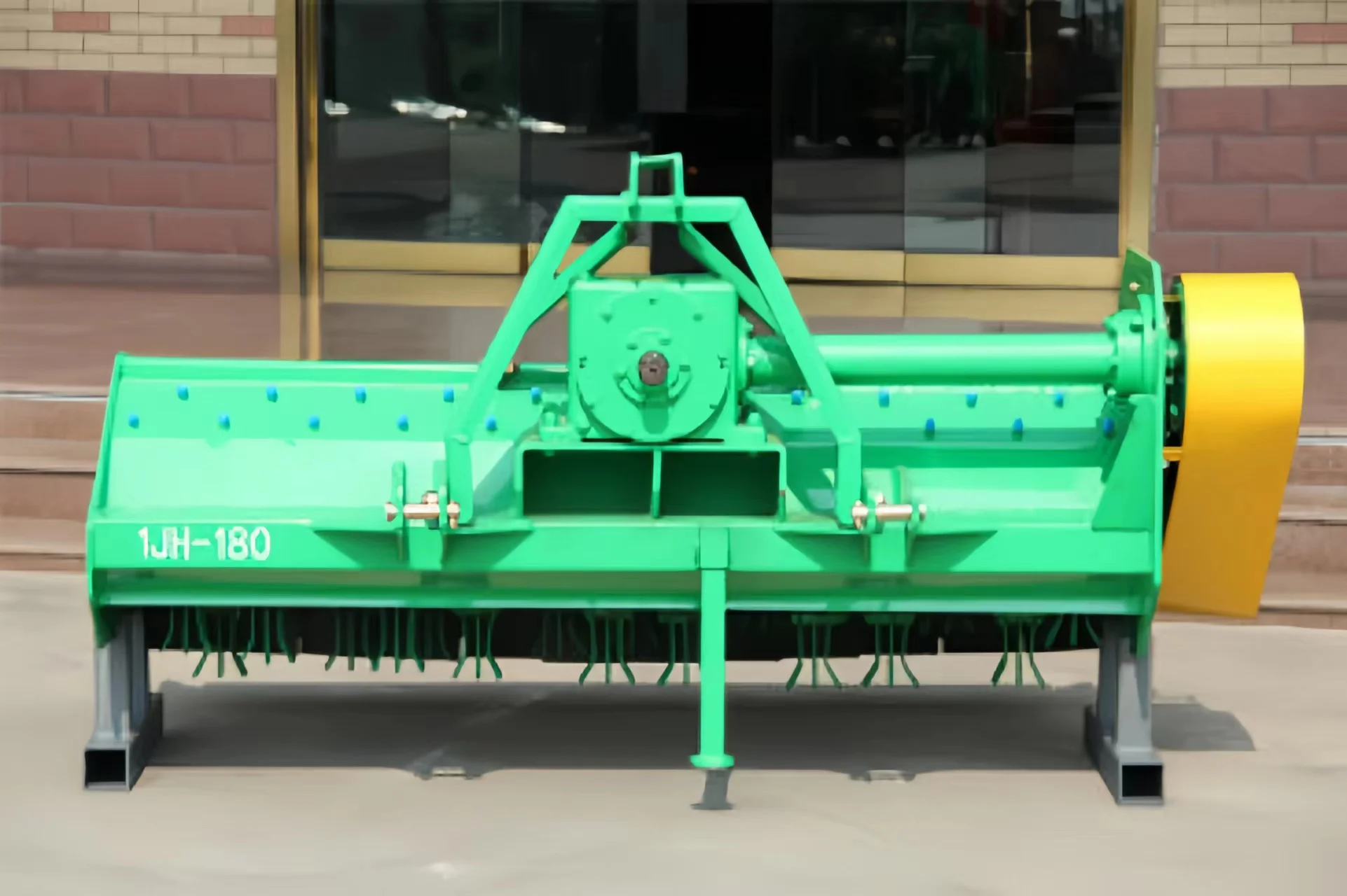 Straw Crushing and Returning Machine Field Upright Style Soft Straw Crusher Sorghum Cotton Wheat Rice Crusher