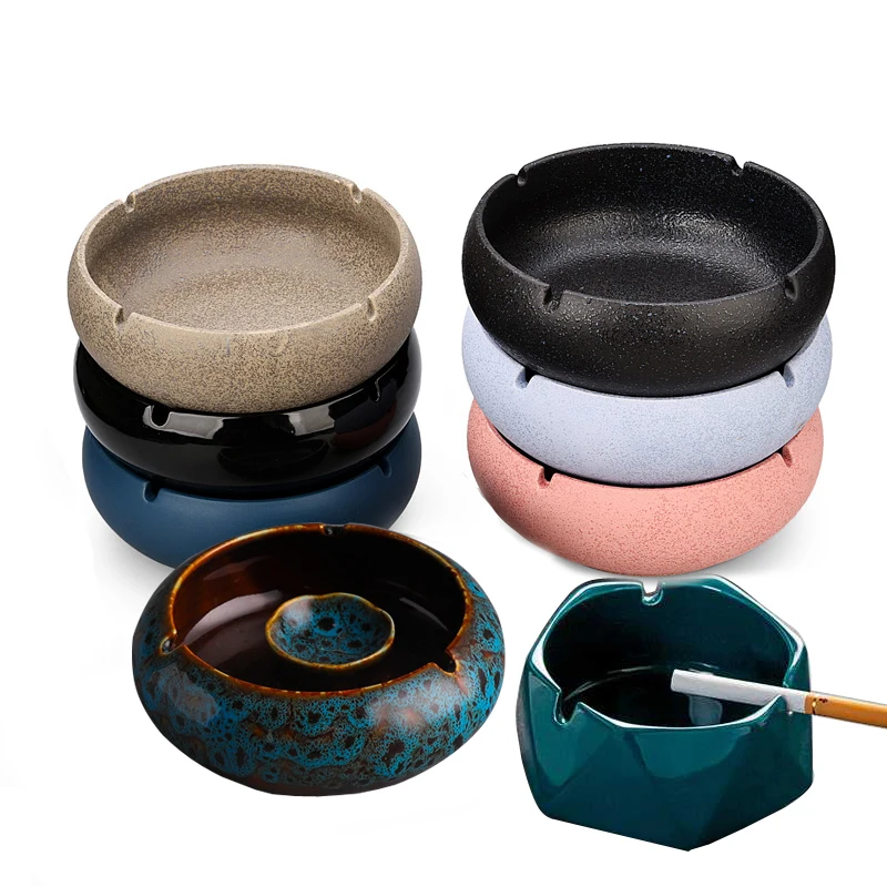 Ceramic Diamond Shape Modern Tabletop Portable Hot Sell Ceramic Black pink White  Ashtrays Custom logo  with Lid