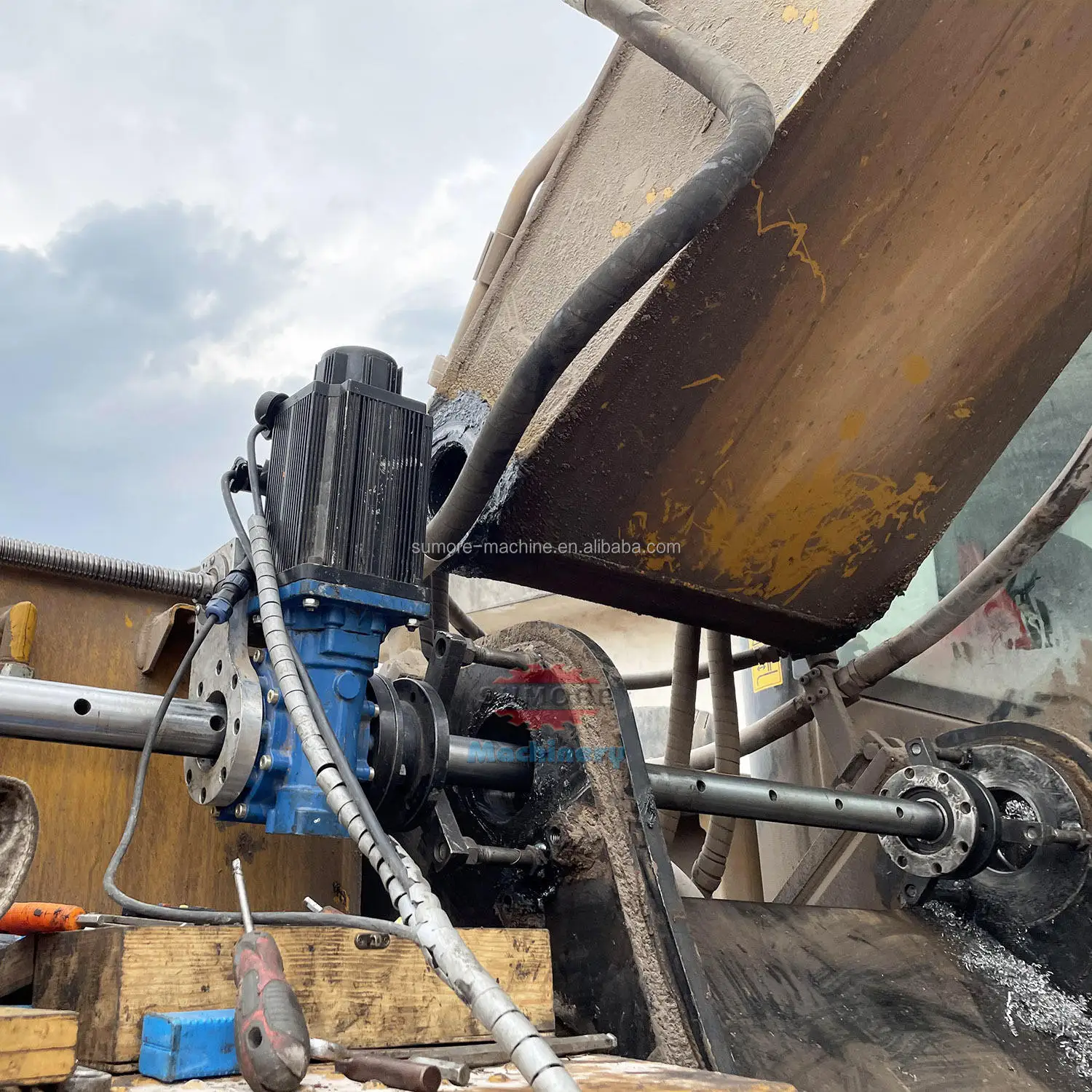 SP50 Sumore Low Budget Mobile Portable Line Boring Machine for Excavator Digger Nc 2 in 1 Portable Line Boring - Bore Welding