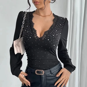 2025 New Women's T-shirt Solid Color V-neck Lace Water Drill Ironing Slimming Figure-hugging Versatile Top