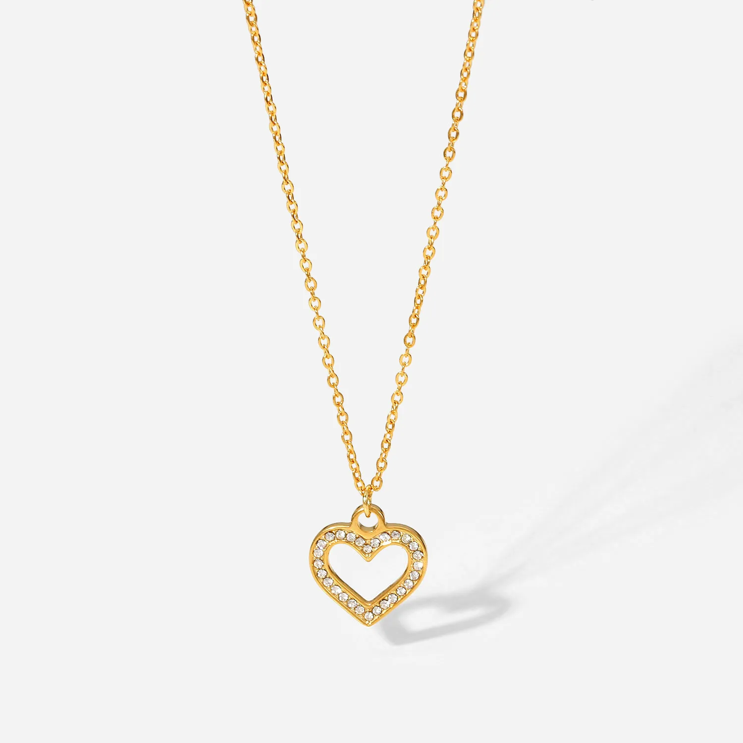 Exquisite 18k PVD Gold Plated Love Heart Necklace Waterproof