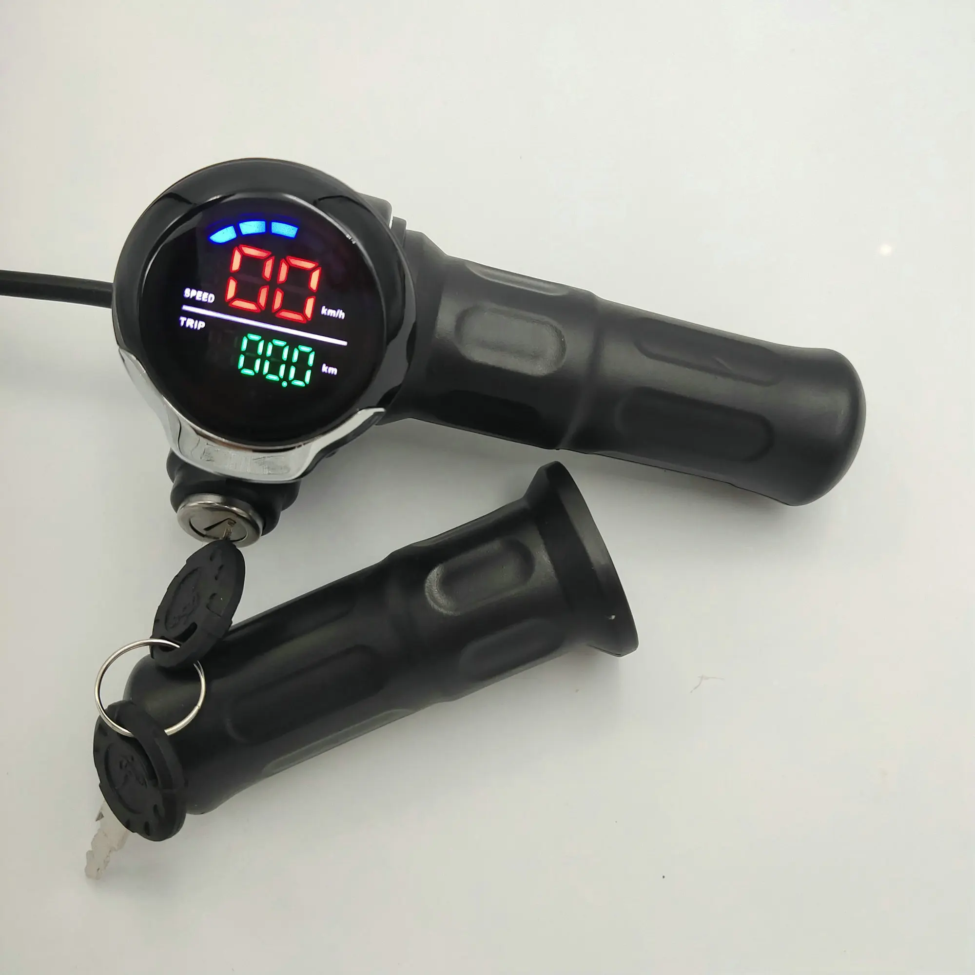 Twist Throttle with Lock & Colored Display for Electric Bikes
