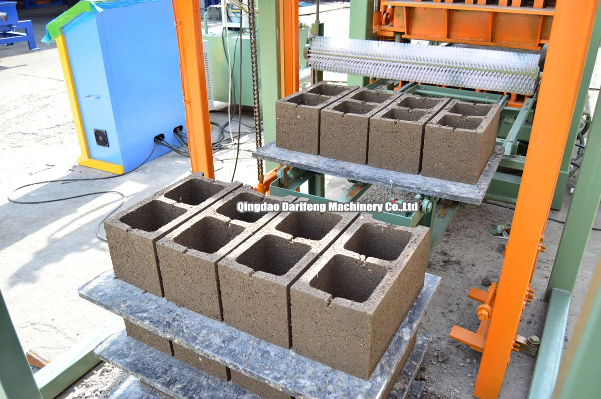 Fly Ash Interlocking Paving Hollow Brick Block Making Machines Qt4-15 ...