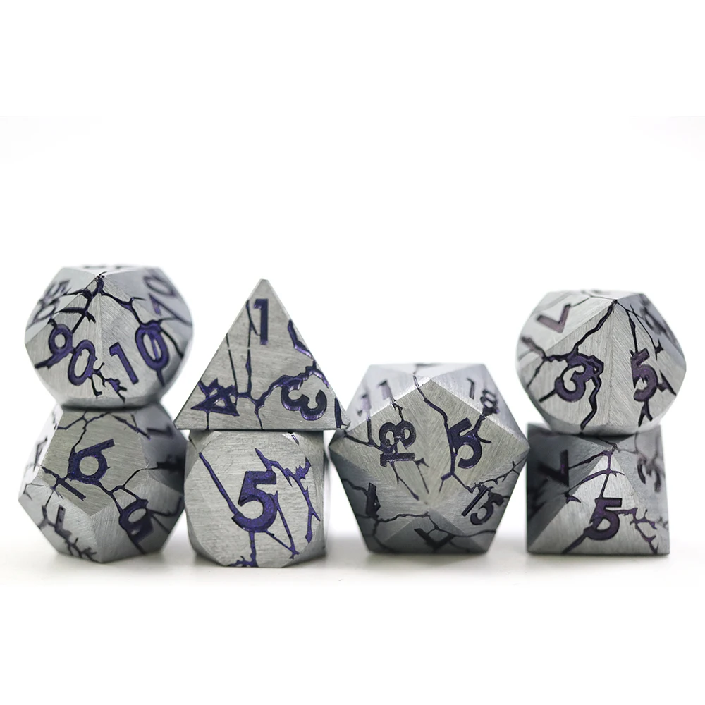 7pcs Dungeons and Dragons DND Terningsett Zinklegering Crack Stil Terninger til Pole Spill
