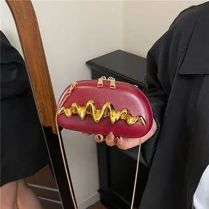 New Clutch Bag Wave Shape Chain Shoulder Handbags for Women Ladies Evening Bags with Gold Metal Decor Handle for Shopping Box