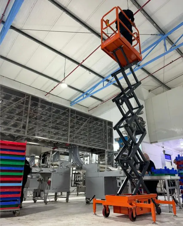 EVERLIFT 4.8m Electric Mobile Scissor Lift Manlift 300kg Capacity Rough Terrain Work Platform with Elevated Hoists