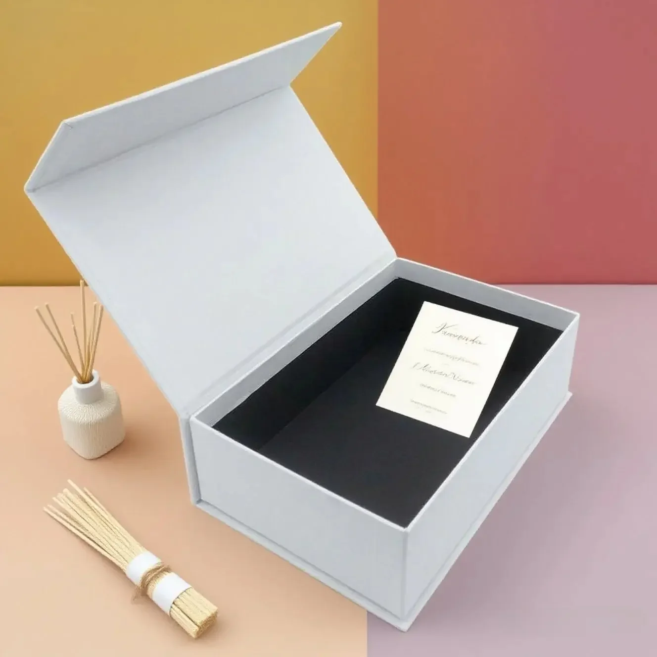 Wholesale Logo Magnetic Boxes: Mini Auto-Lock Surprise Packaging for Gifting