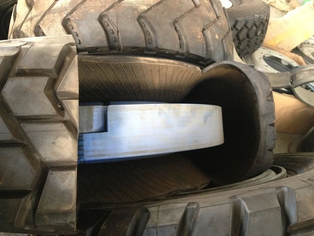 80r20 truck tire internal support body762-56