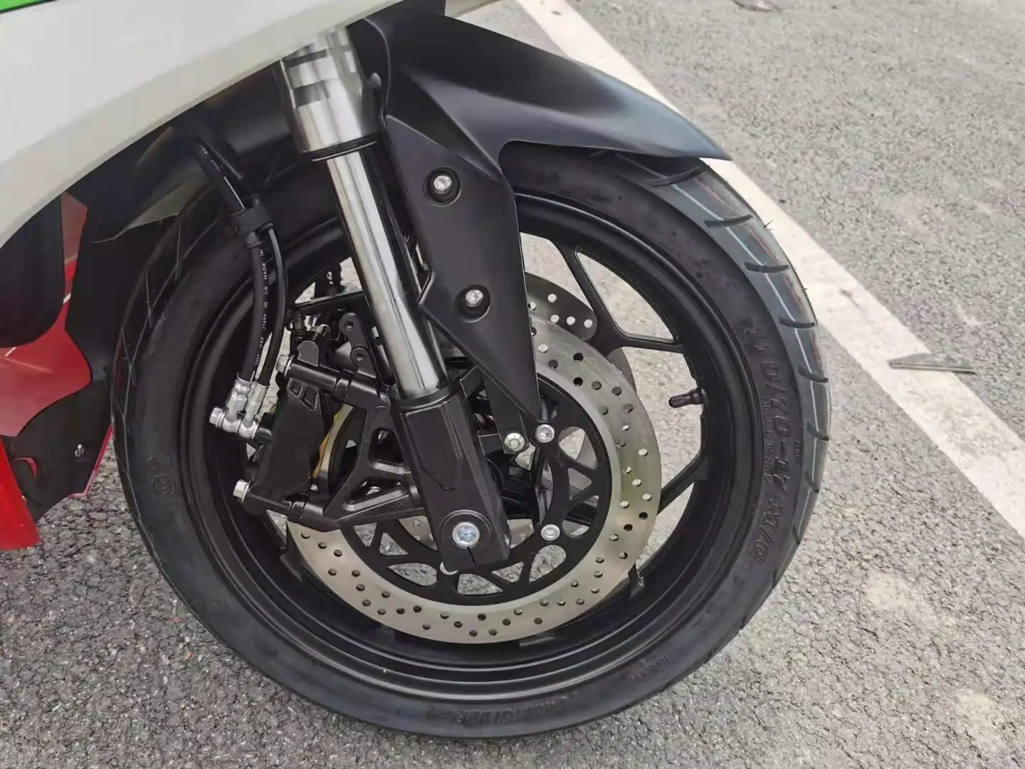 LANYANG factory  wholesale Super Speed central racing electric motorcycle for sale 240km Electric scooter