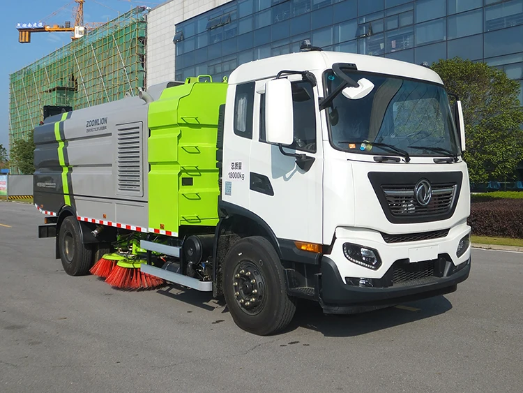 Procurement service airport road sweeper cleaning washing 4.5cbm sweeping truck street airport road sweeping truck