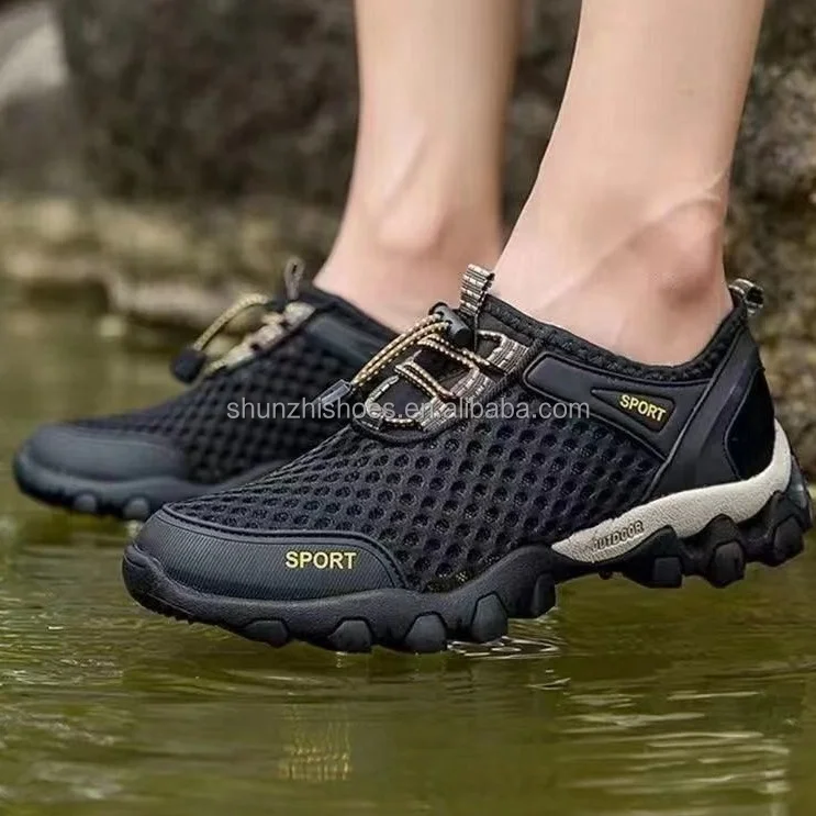 Cheap stock Henan custom logo mesh breathable light weight low MOQ best sports shoes men bareathable running shoes men's shoes