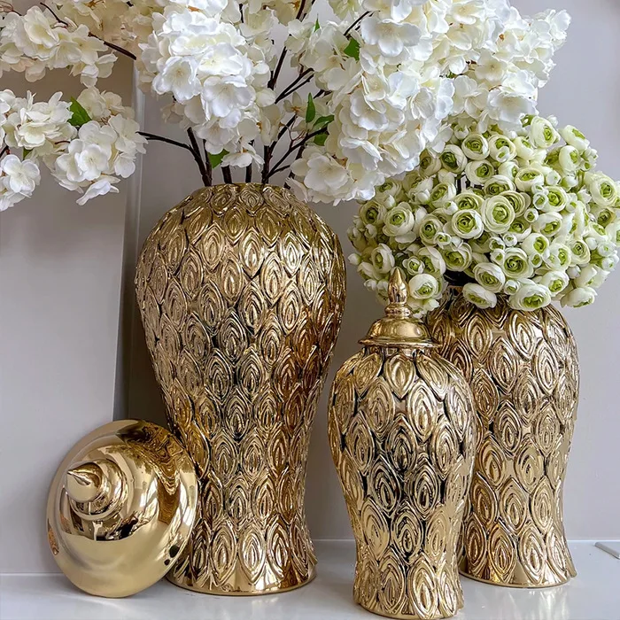 Home Decor Oval Hollow Flower Vase Room Decoration Nordic Ceramic Donut Floral Vase Modern Decorative Vases