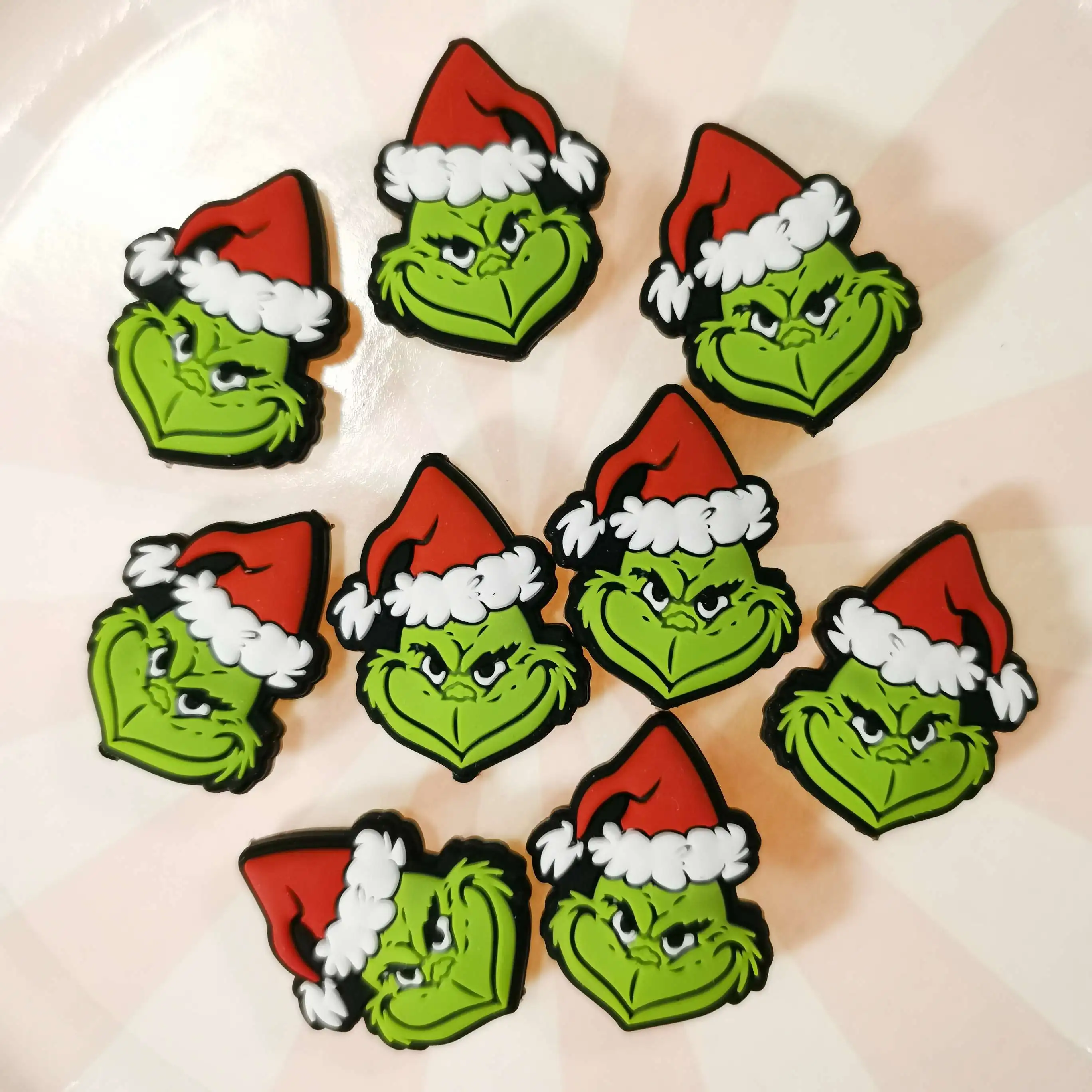 Silicone Focal Beads For Beadable Pens DIY Grinch Hand 3 Pieces