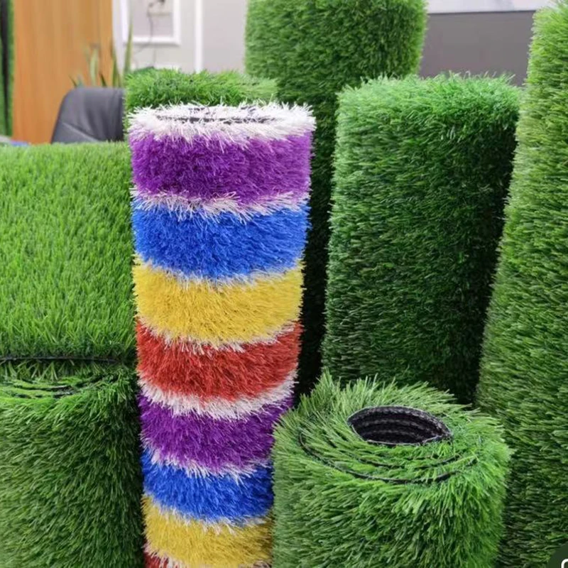 Натуральный красный фиолетовый желтый синий белый зеленый красочный искусственный травяной ковер газон искусственный газон трава хорошего качества