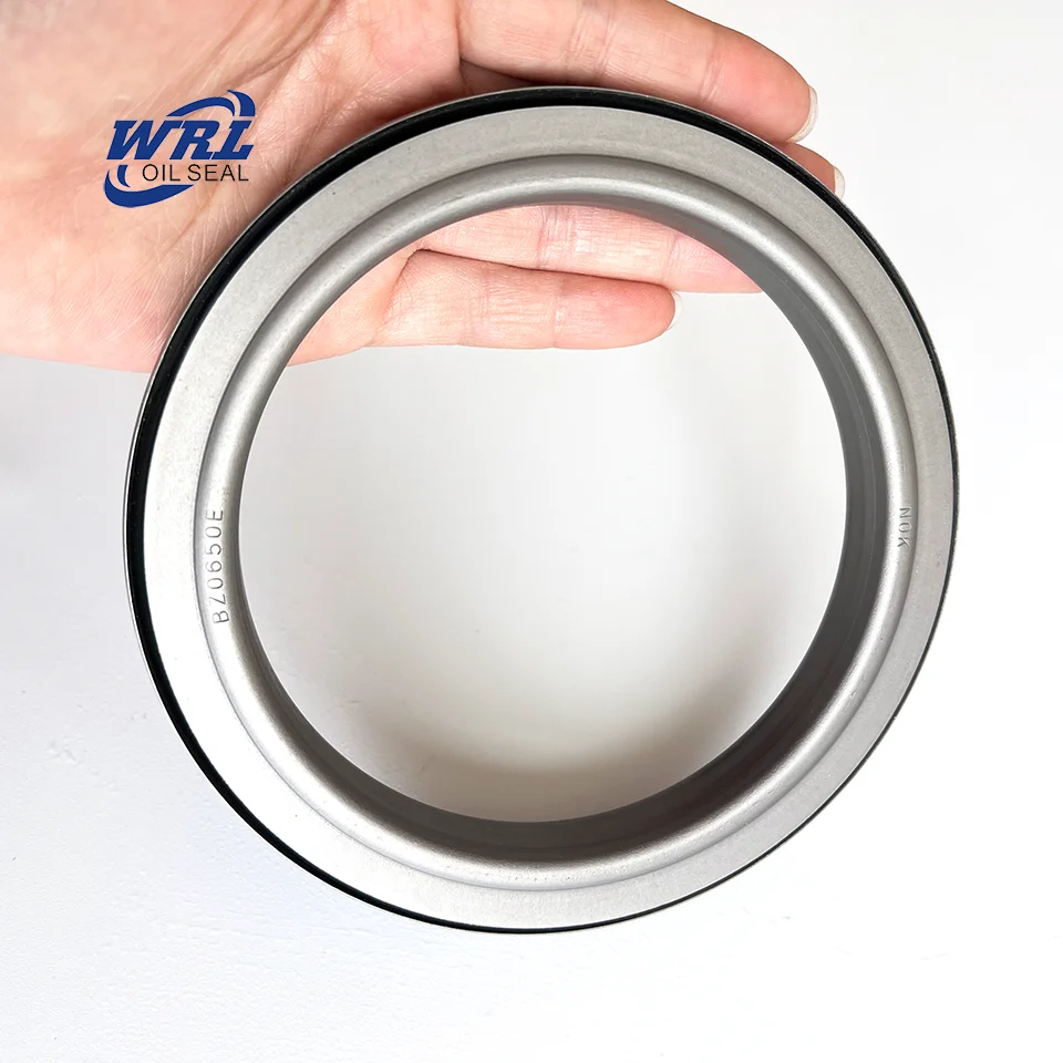 8/6 ぺい様 Amazon.com: Generic OEM Gear Shift Shaft Oil Seal 92051-005