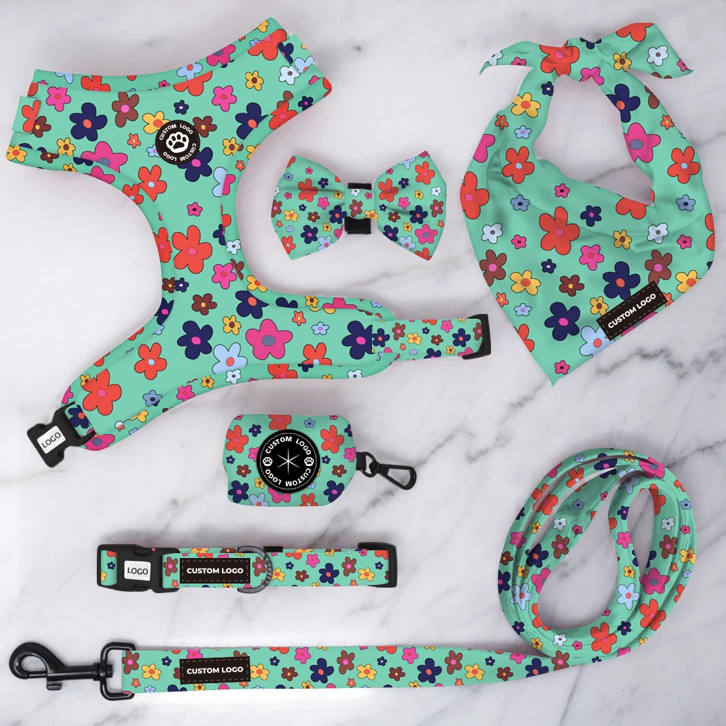 Personalized Design Dog Collars And Matching Leashes Rubber Logo Covers ...