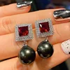 E2921 red black