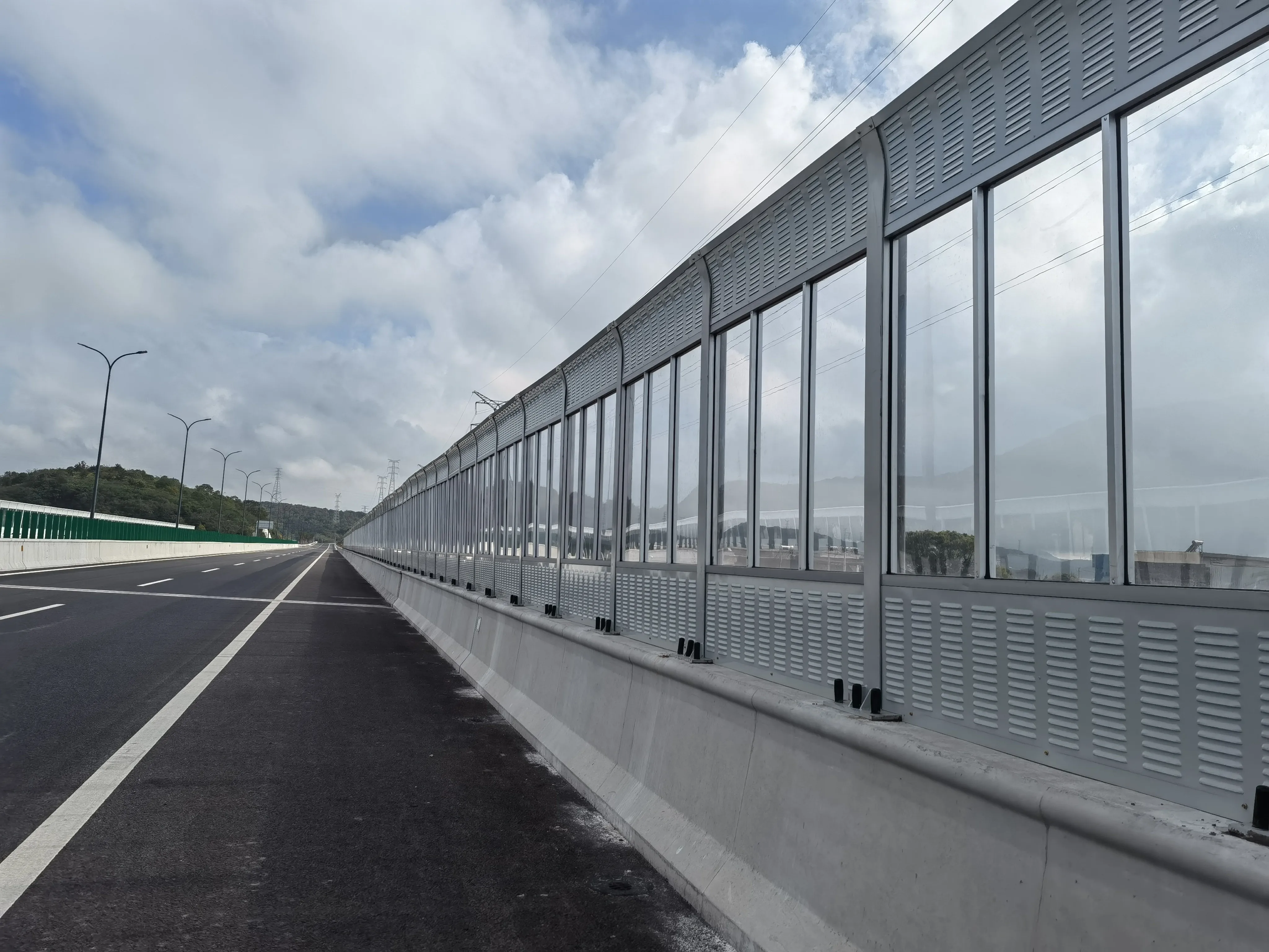 Bridge Sound Barrier, Highway Sound Barrier, Factory Equipment Sound ...