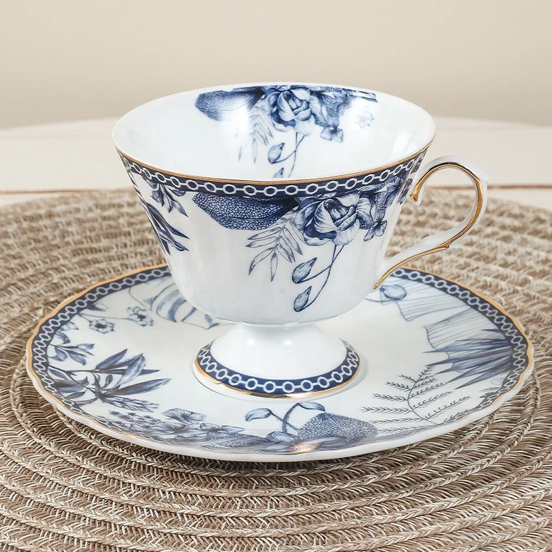 Blue-and-White Flower Vintage French Ceramic Tea Cups Porcelain Bone China  Cup and Saucer Set European Coffee Cup for Party