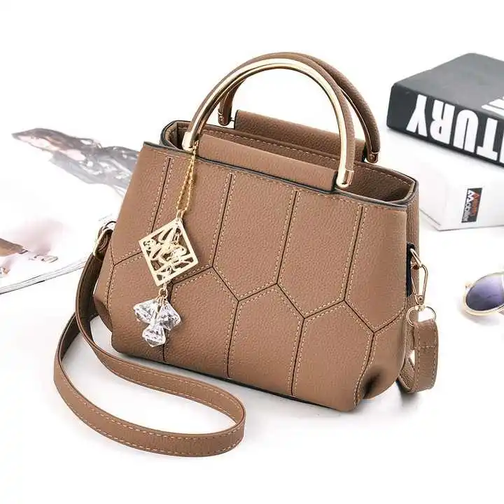 Trendy High Quality Korean Style Casual Women's Small Square Bag Practical Embroidery Zipper Shoulder Bag New Winter Candy
