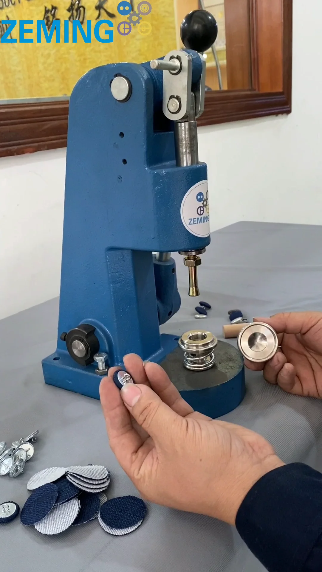 High Quality Handpressed Button Covering Machine Manual Fabric