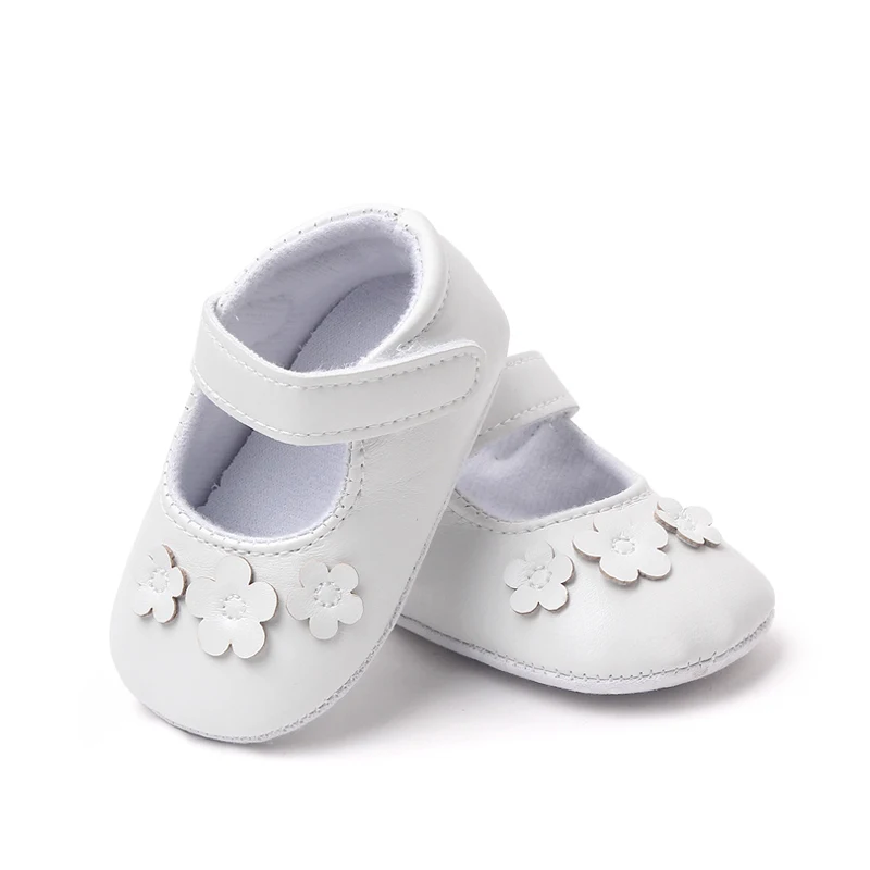Spring and Autumn New Girl Baby Pure White Cute Flower PU Leather Baby Princess Walking Shoes for Girls supplier