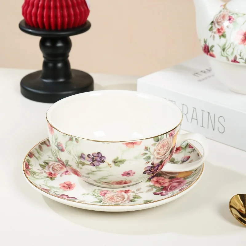 product wholesale floral ceramic coffee cup tea cups and saucers set bone china dinner set for parties  weddings-9