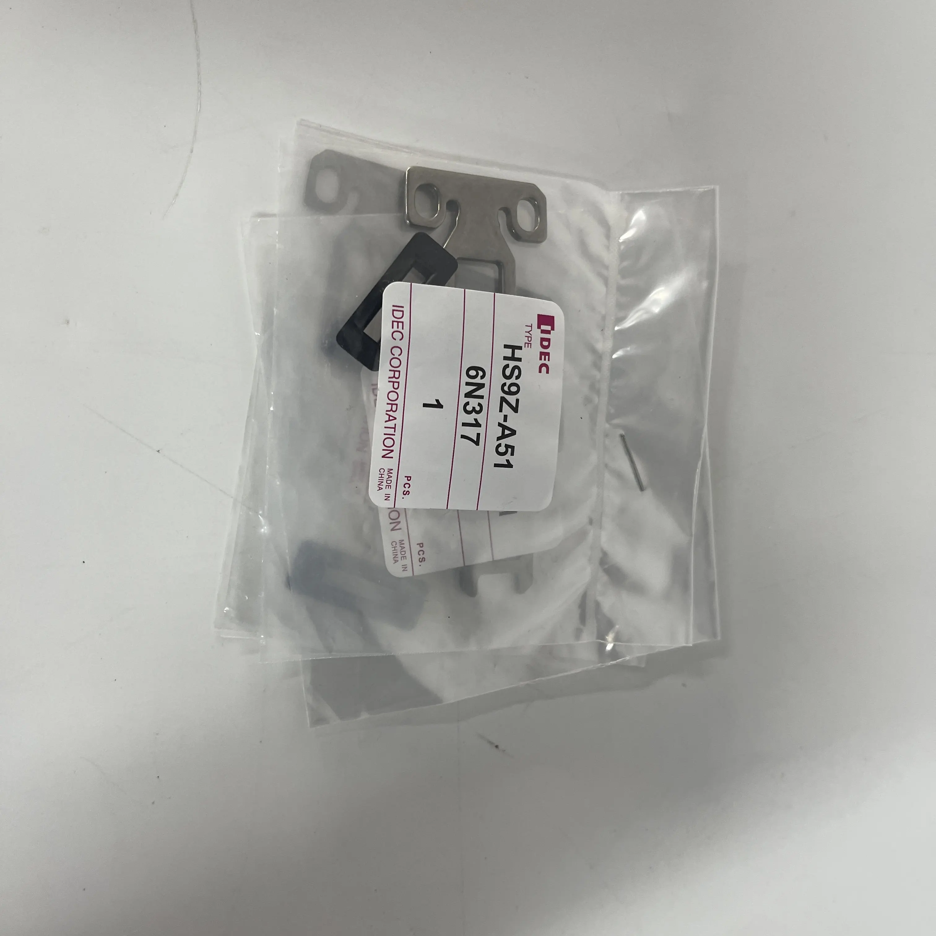 IDEC Safety Door Switch Accessory HS9Z-A51 IDEC Safety Door Switch Accessory HS9Z-A51