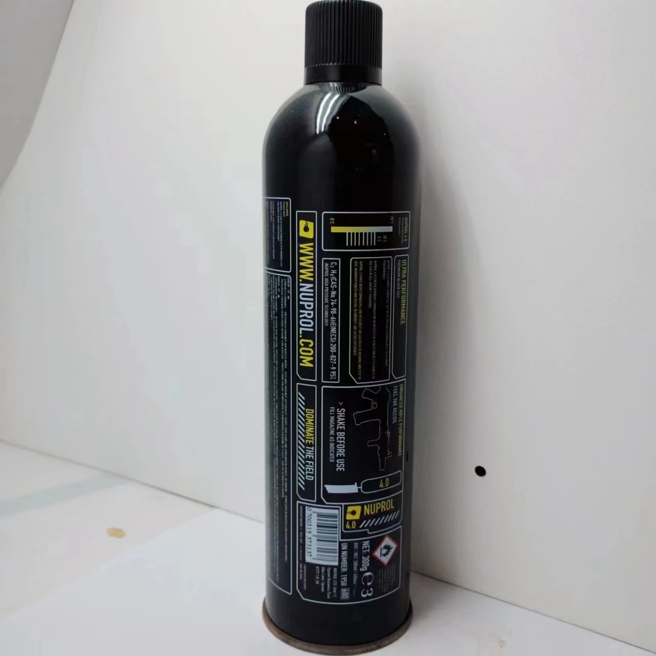 初速アップ ウルトラフォース 極18kgブラックガス1本 Ultra Force ULTRAFORCE BLACK GAS - High Performance Airsoft Gas 600ml
