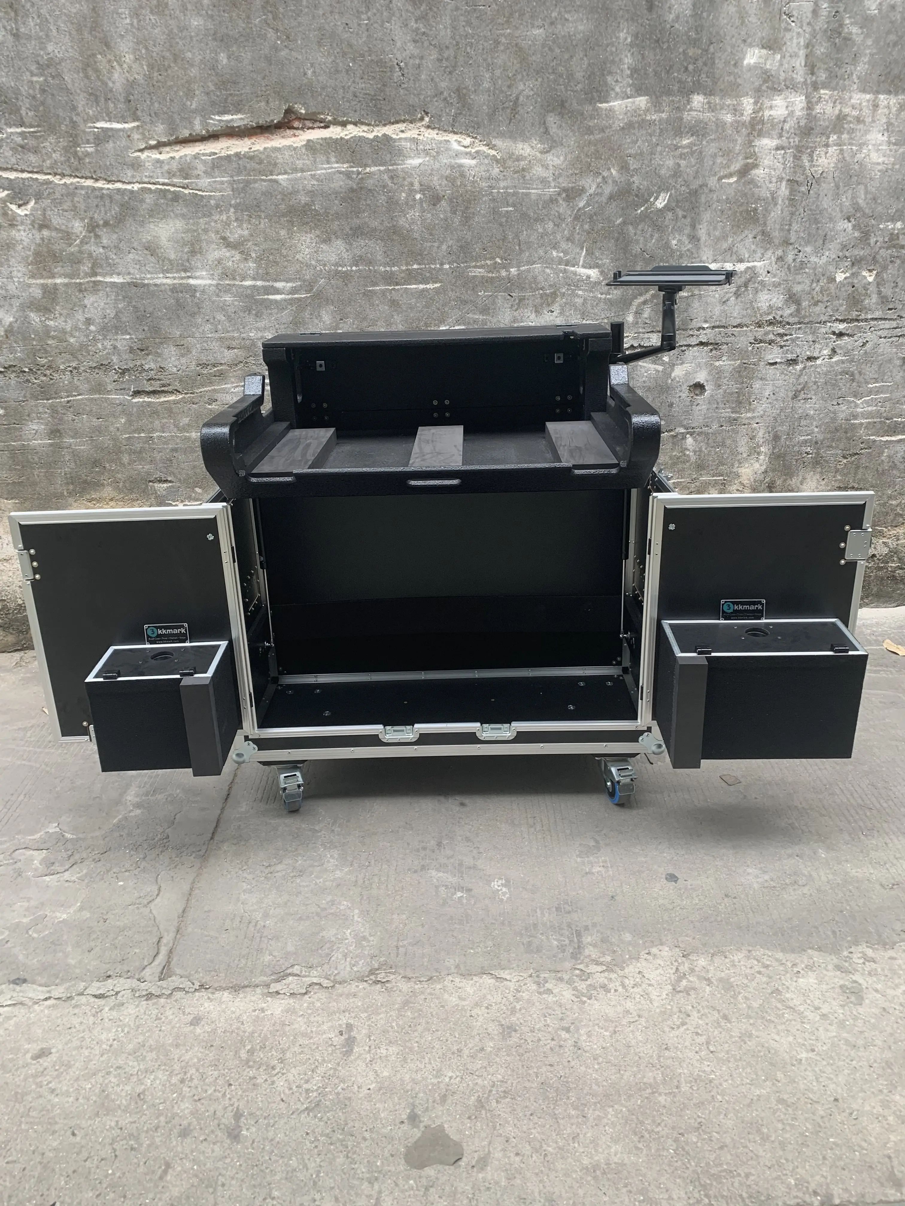 Case de Transporte Flip para Mixer Allen&Heath DLive S3000/S5000/S7000